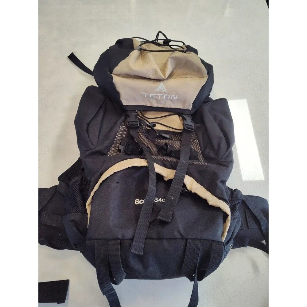 Teton Sports Scout3400 Internal Adjustable Frame Backpack 55 Liters Hiking - Picture 1 of 7
